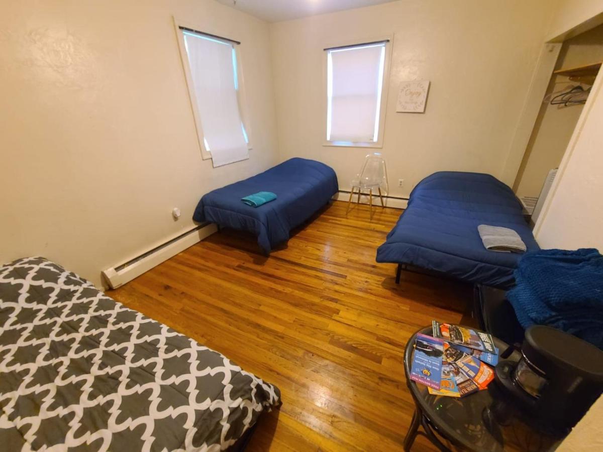 Private Bedroom Near Бостон Экстерьер фото