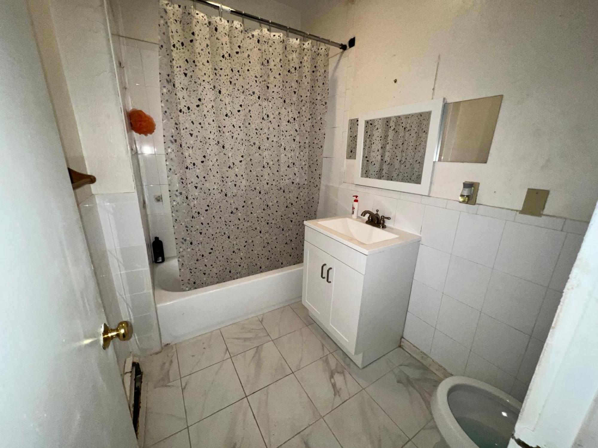 Private Bedroom Near Бостон Экстерьер фото