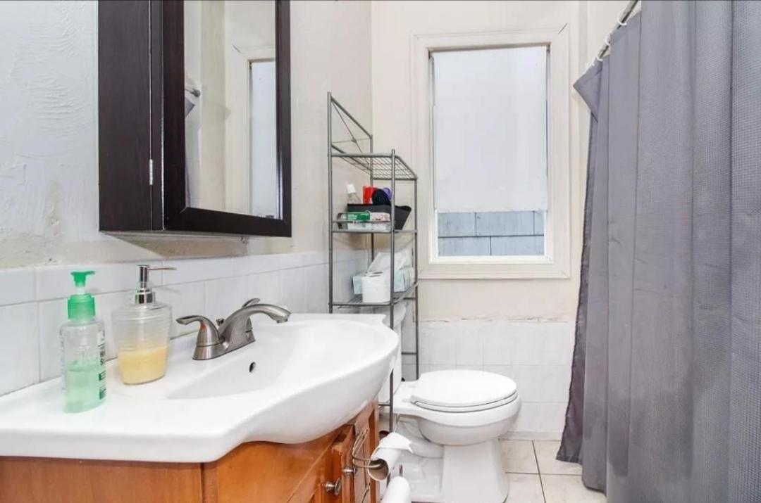 Private Bedroom Near Бостон Экстерьер фото